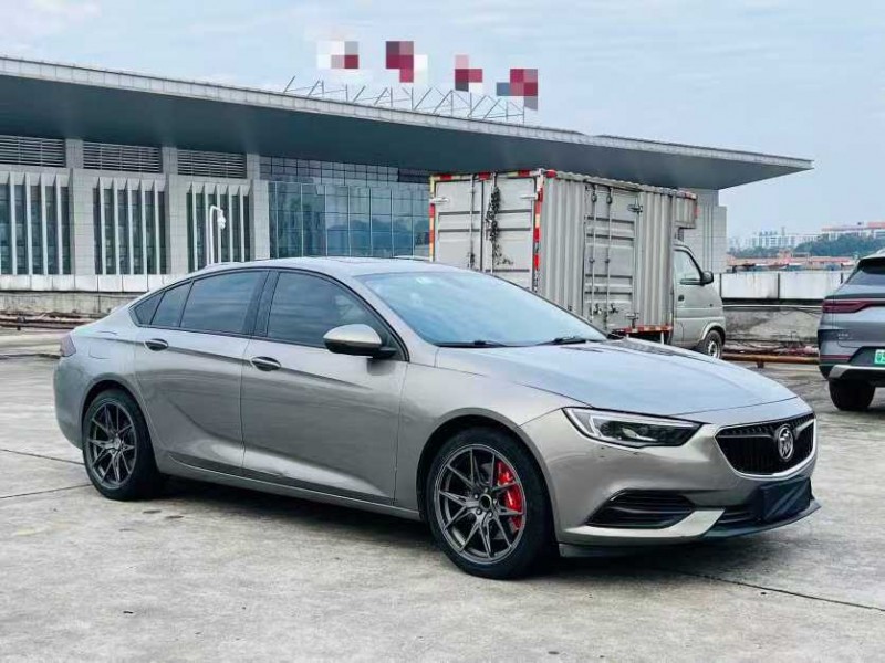 东莞18年别克君威4