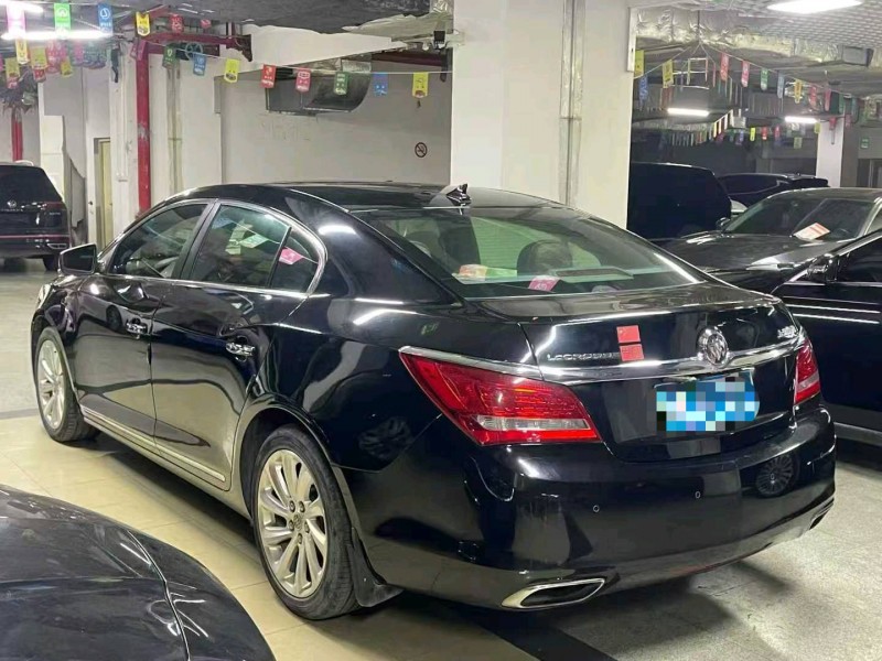 东莞14年别克君越8