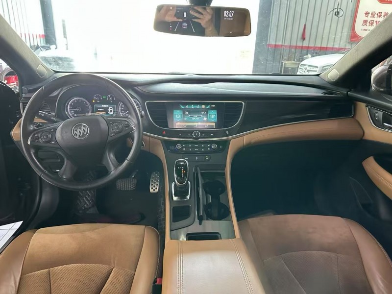 东莞17年别克君越7