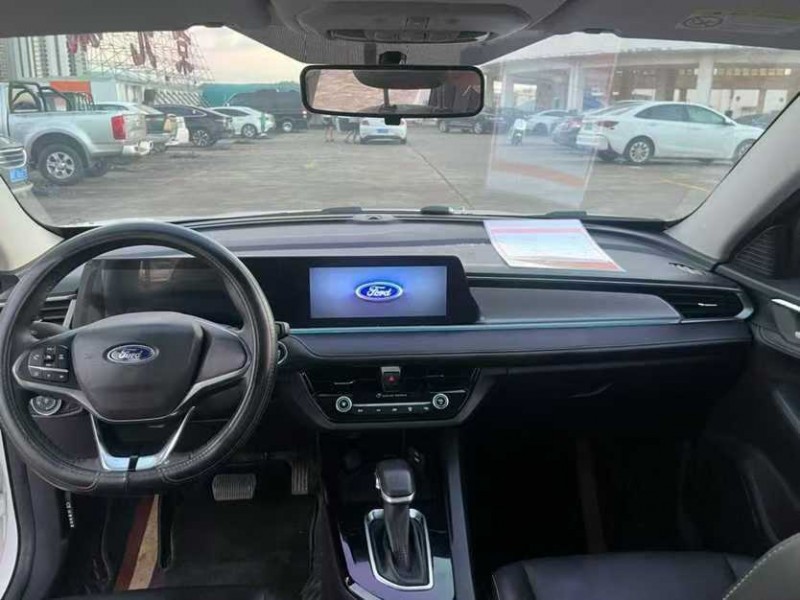 东莞22年福特福睿斯4