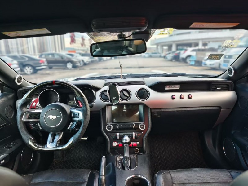 东莞16年福特野马8