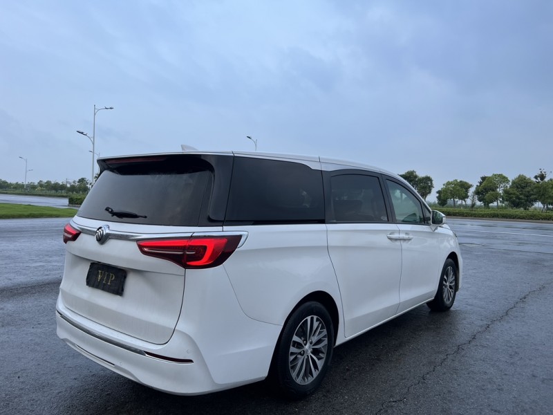 盐城22年别克GL88