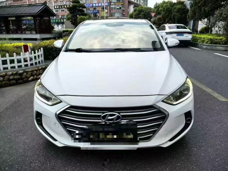 嘉兴19年现代领动1