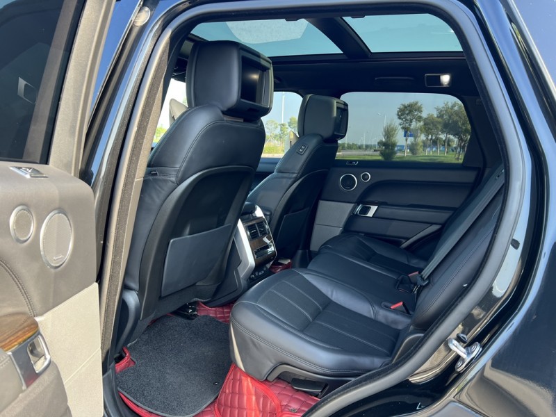 盐城19年路虎揽胜运动5