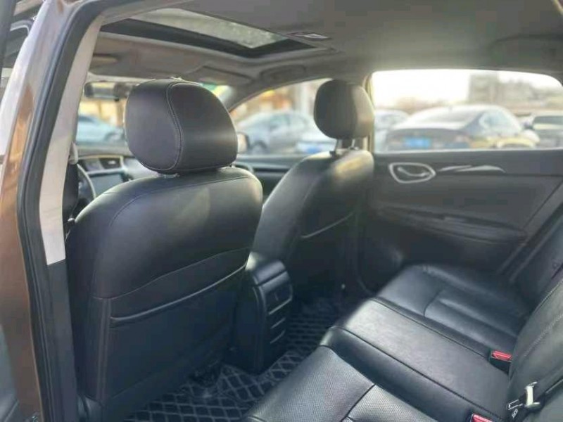 东莞17年日产轩逸5