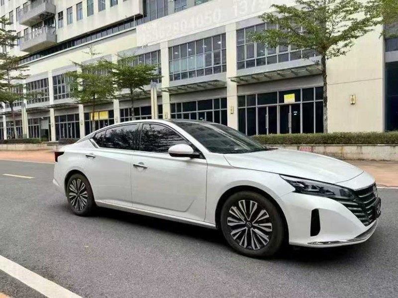 东莞23年日产天籁2