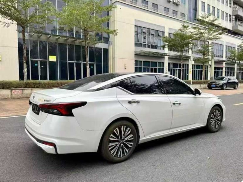 东莞23年日产天籁9