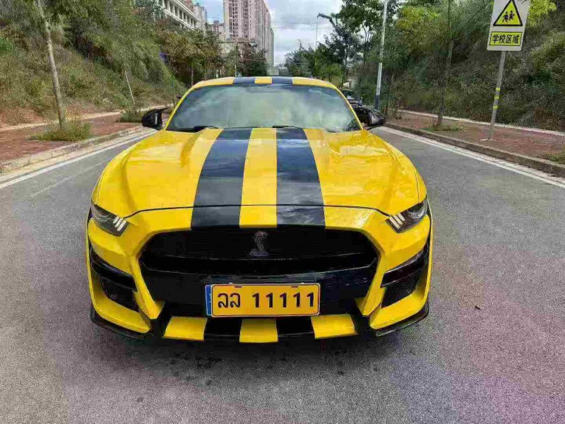 南宁18年福特野马1