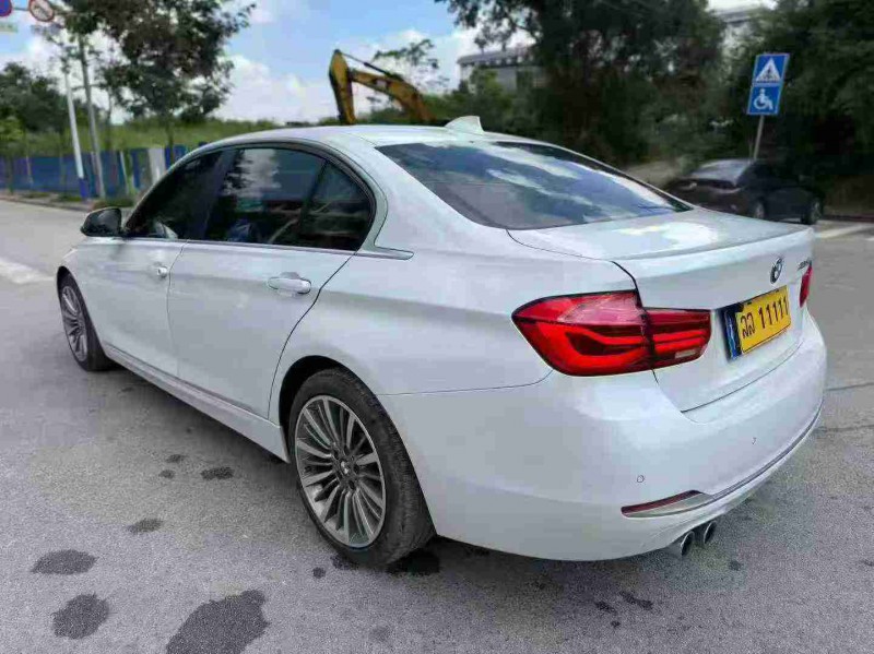 南宁18年宝马3系7