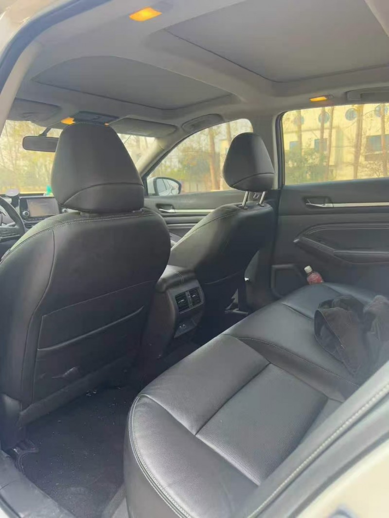 菏泽19年日产天籁6