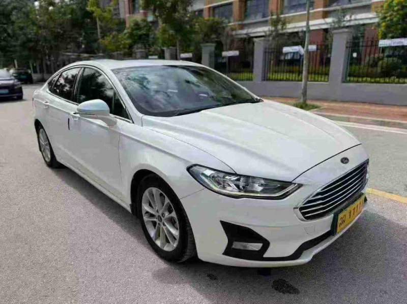 南宁19年福特蒙迪欧2