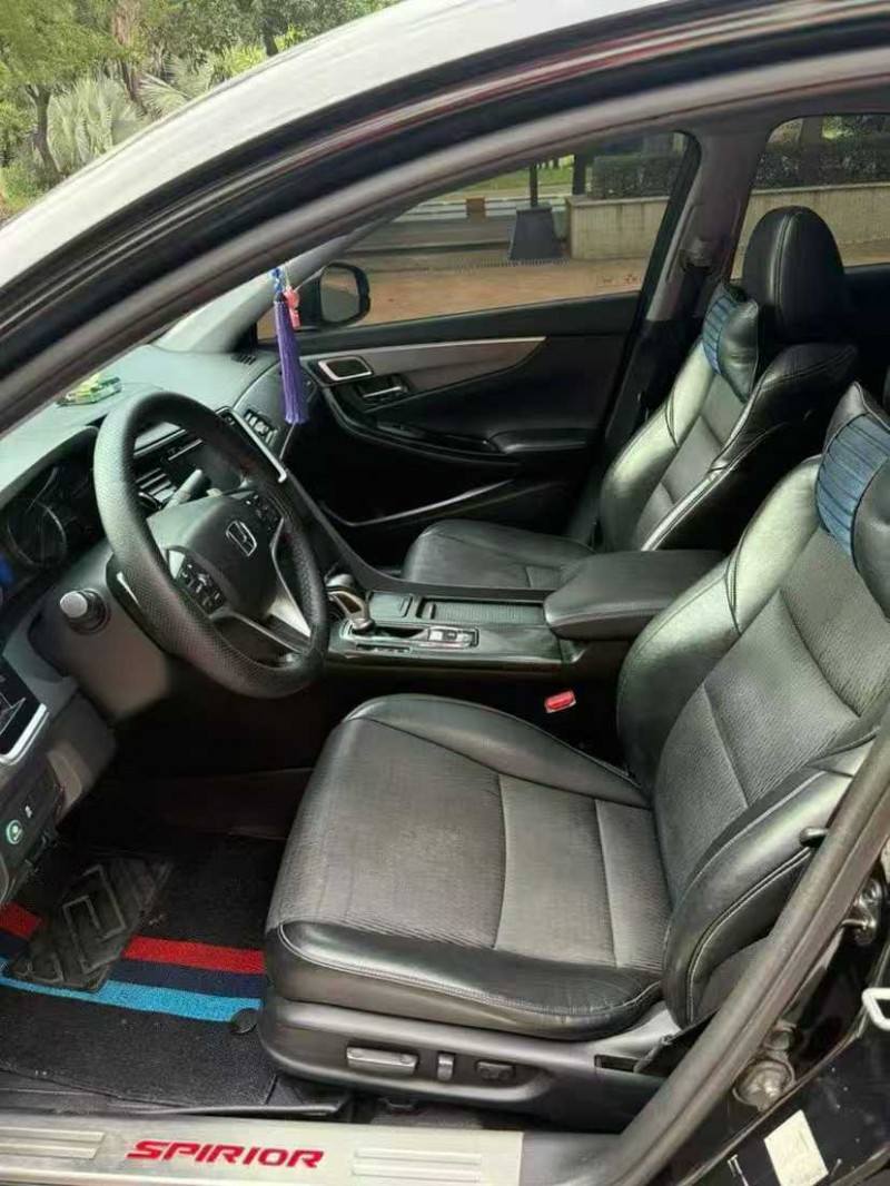 东莞16年本田思铂睿4