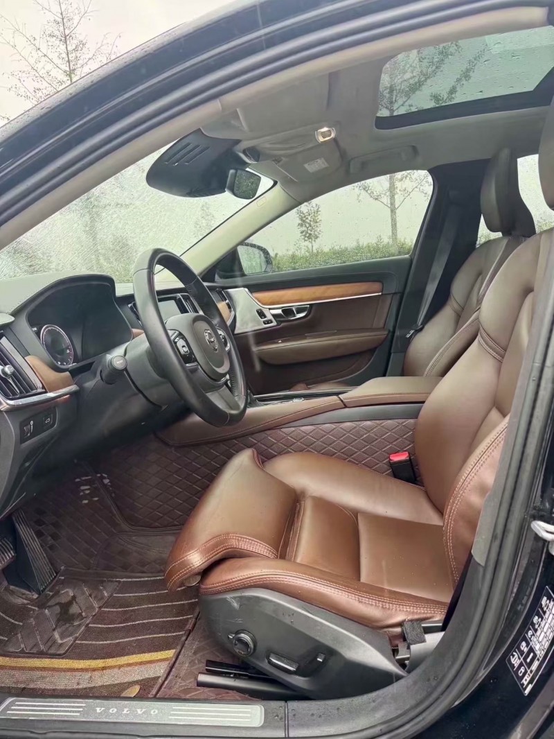 济宁19年沃尔沃S904