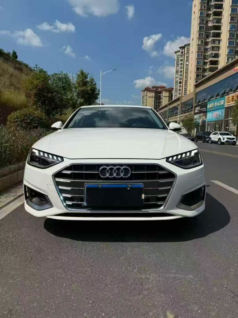 长沙21年奥迪A4L1