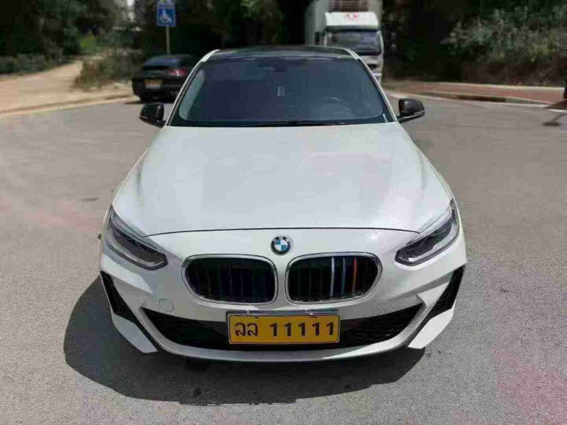 南宁22年宝马1系1