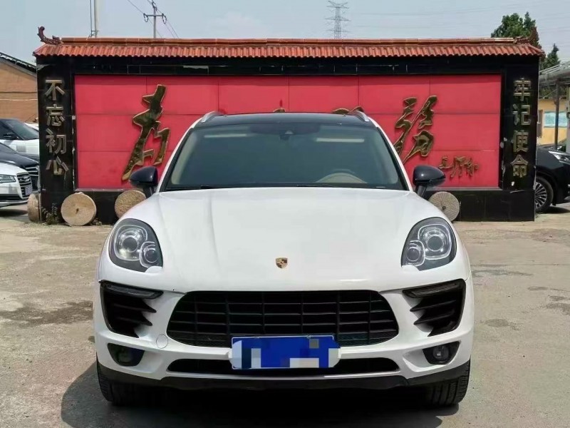 淄博17年保时捷Macan1