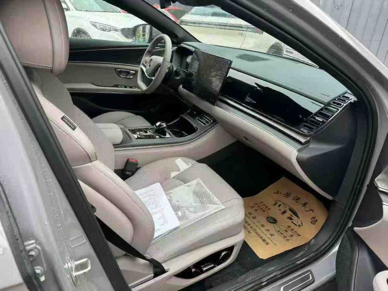 邯郸25年比亚迪汉4