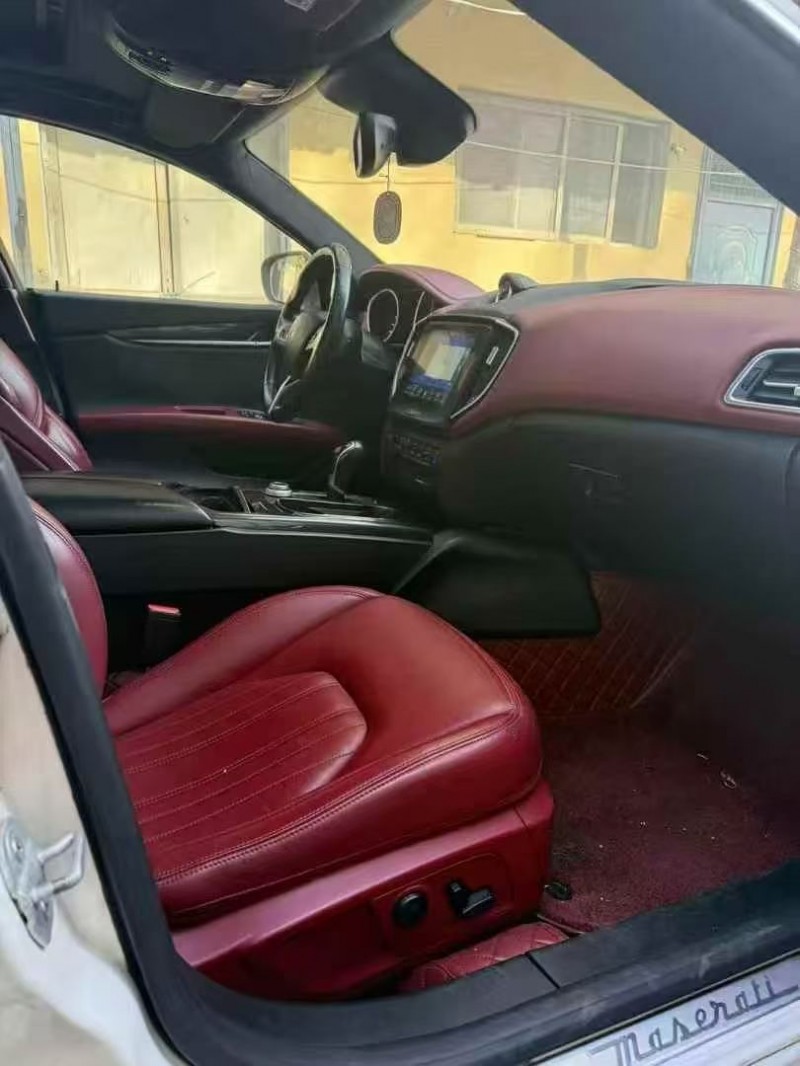 菏泽17年玛莎拉蒂Ghibli7