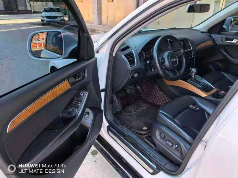 保定15年奥迪Q58