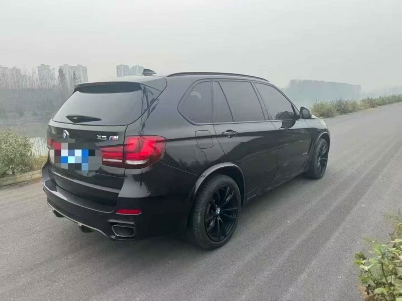 青岛17年宝马X57