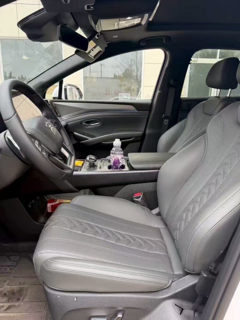 济南25年比亚迪宋6