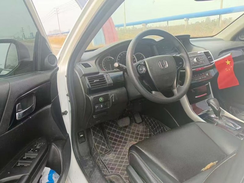 淄博18年本田雅阁4