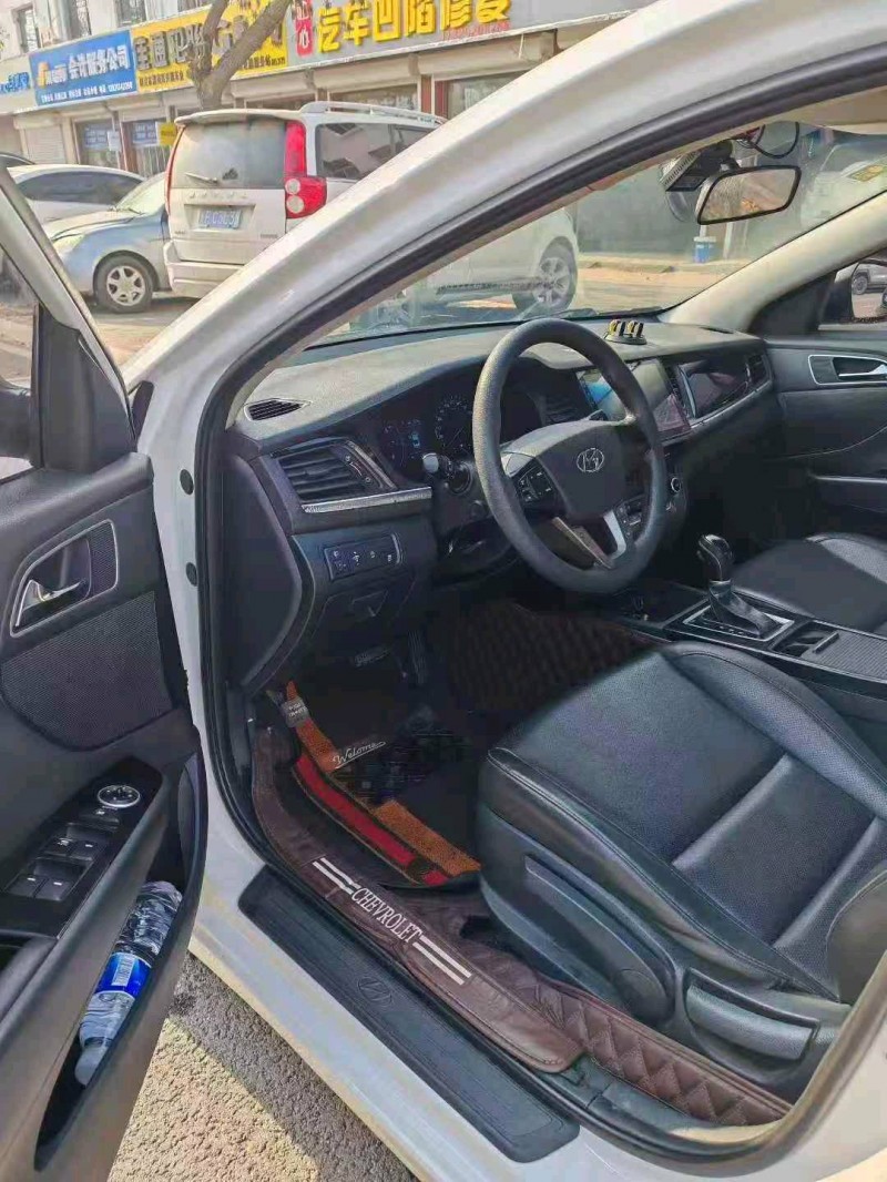 保定17年现代名图7