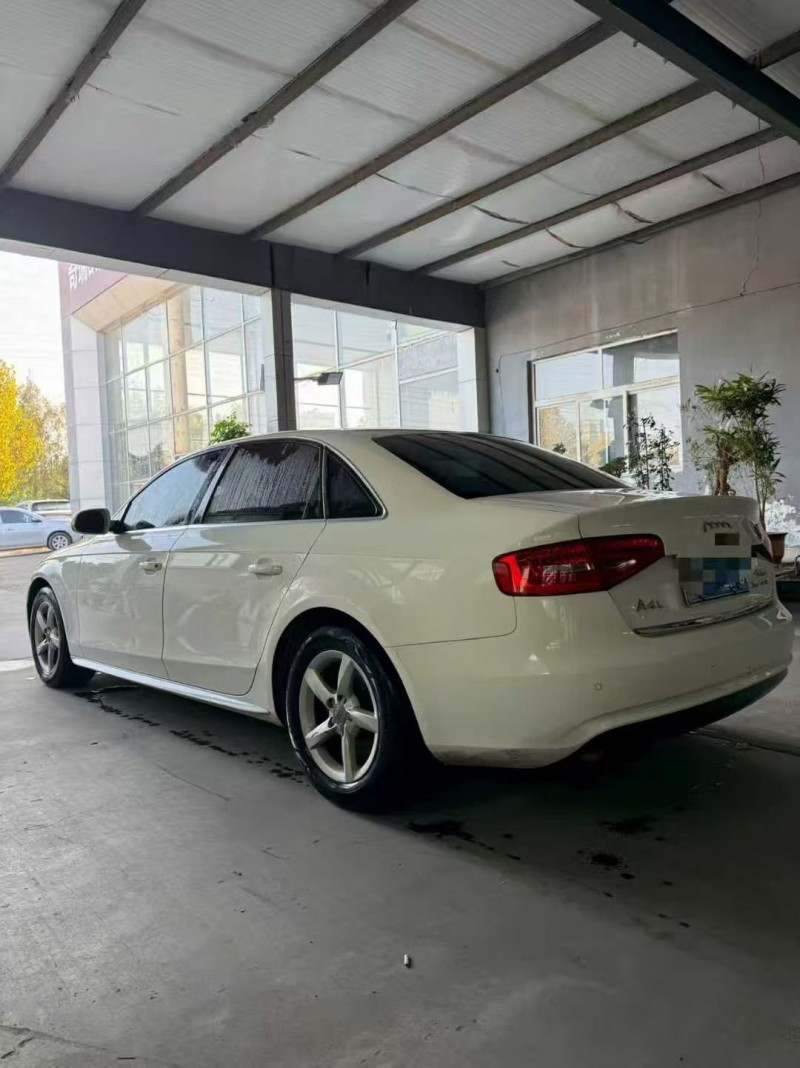 潍坊14年奥迪A4L8