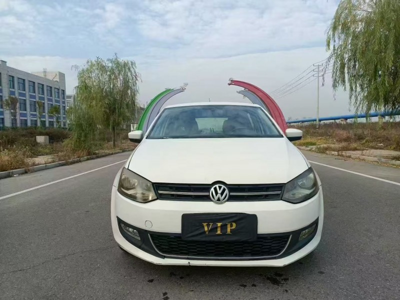济南13年大众polo1