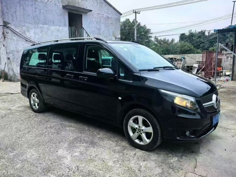 南通21年奔驰威霆3