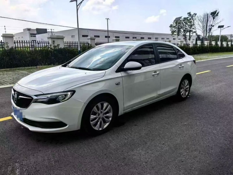 徐州21年别克英朗3