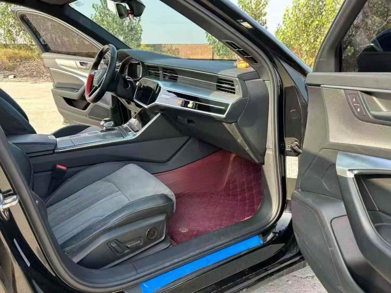 秦皇岛21年奥迪A6L4