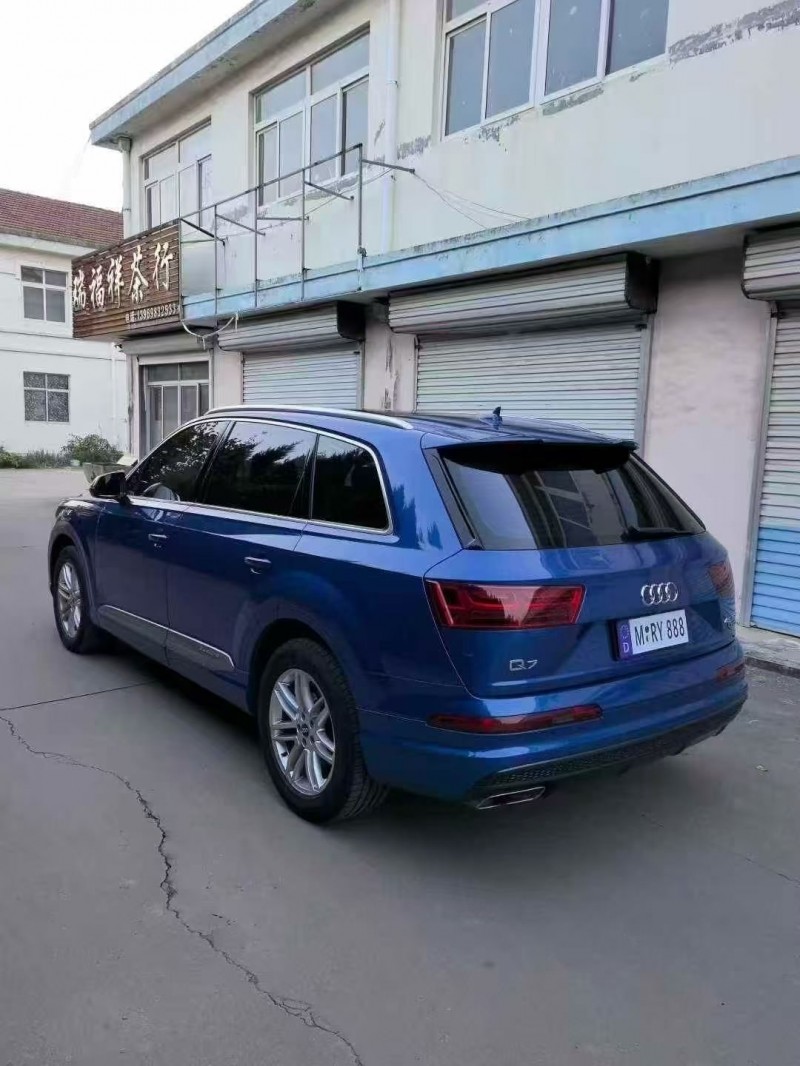 青岛17年奥迪Q78