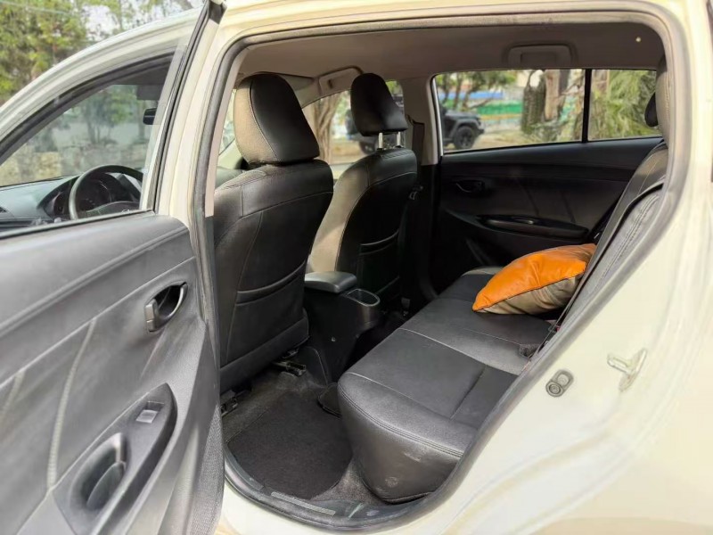 佛山20年丰田YARiS L 致炫5