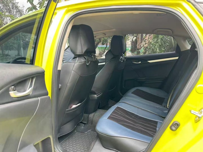 湛江21年本田思域8