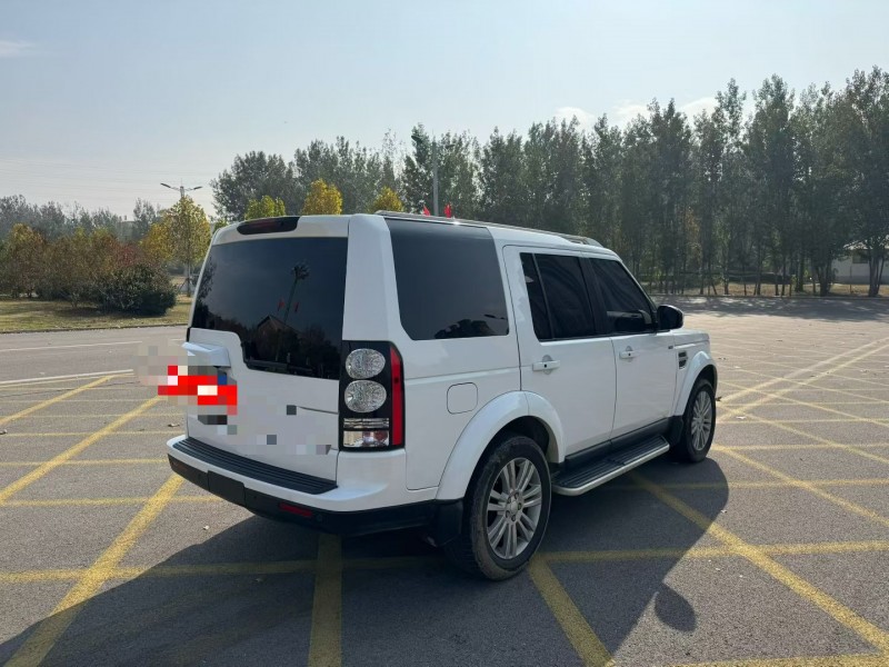 济宁14年路虎发现8