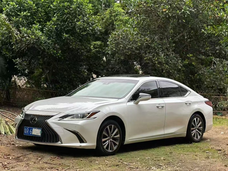 湛江19年雷克萨斯ES4