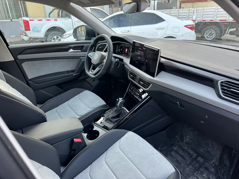 淄博25年大众探岳4