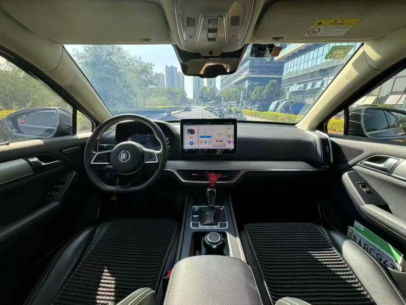 东莞20年比亚迪唐5