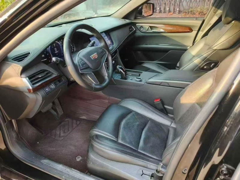 开封23年凯迪拉克CT65