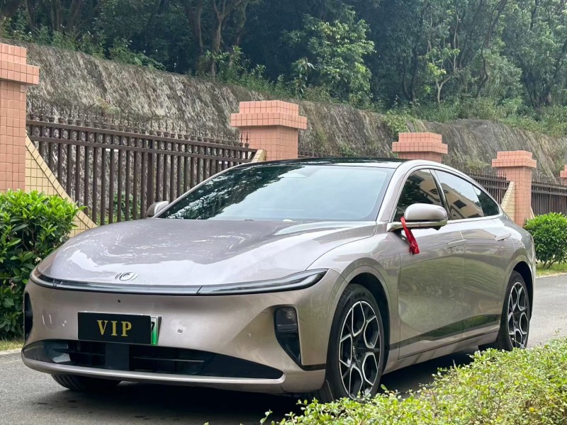 东莞25年长安汽车启源6