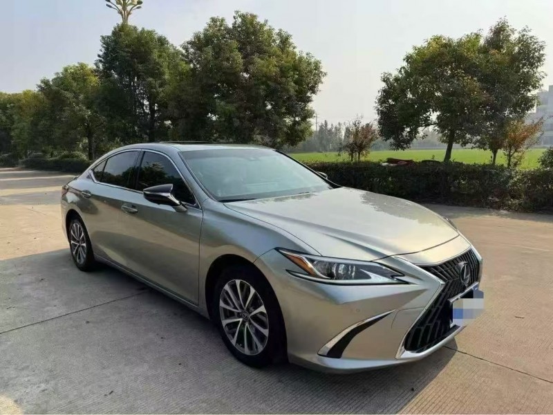 连云港24年雷克萨斯ES3