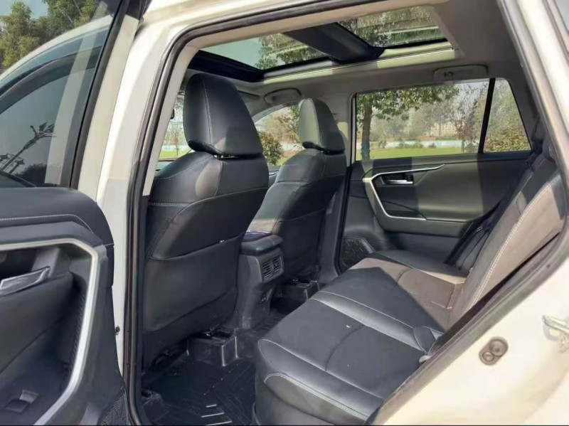 徐州24年丰田RAV4荣放7