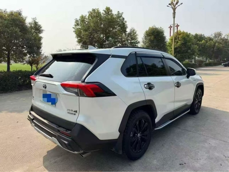 徐州24年丰田RAV4荣放8