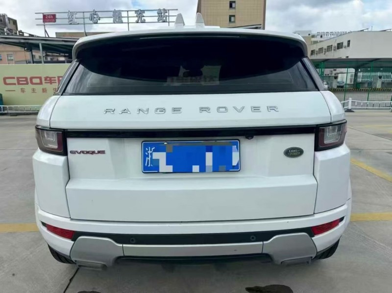 温州18年路虎极光9