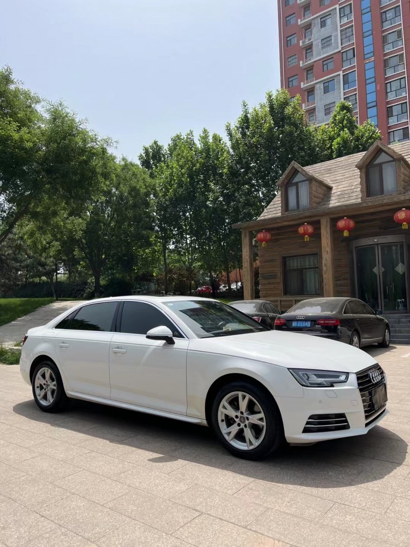 邢台18年奥迪A4L3