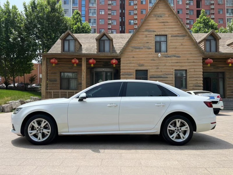 邢台18年奥迪A4L5