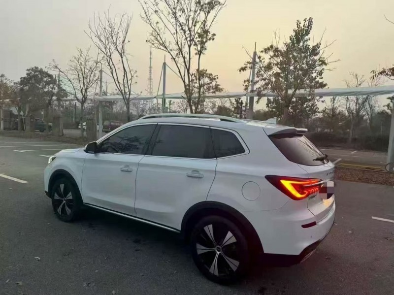 淄博20年荣威RX57