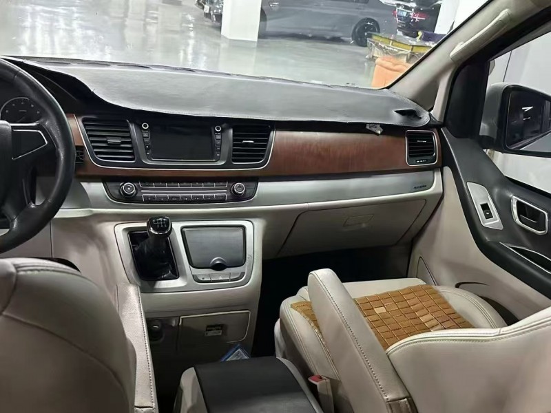 曲靖17年大通G105