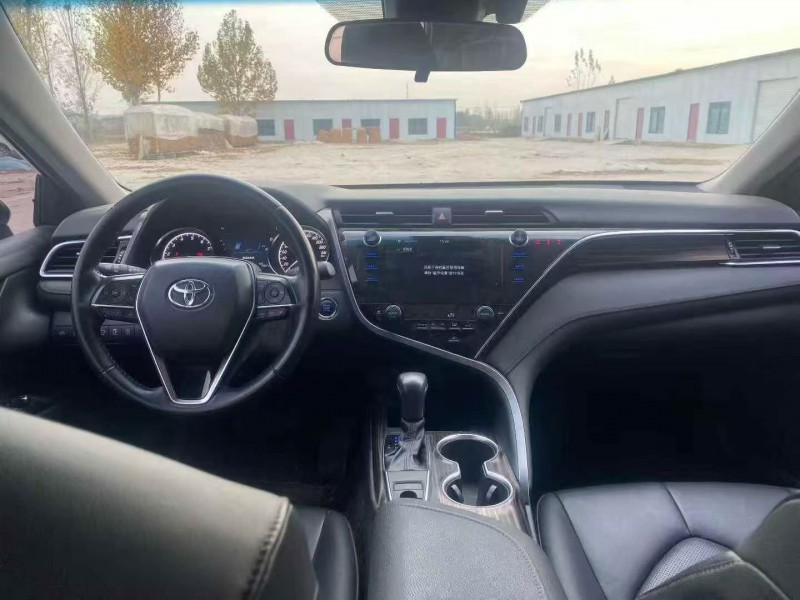 东营20年丰田凯美瑞5